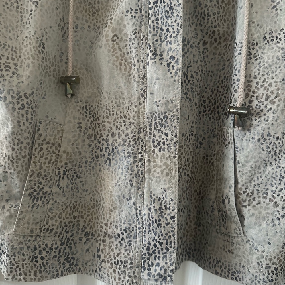 SD Collection Gray Leopard Utility Jacket - Picture 4 of 5